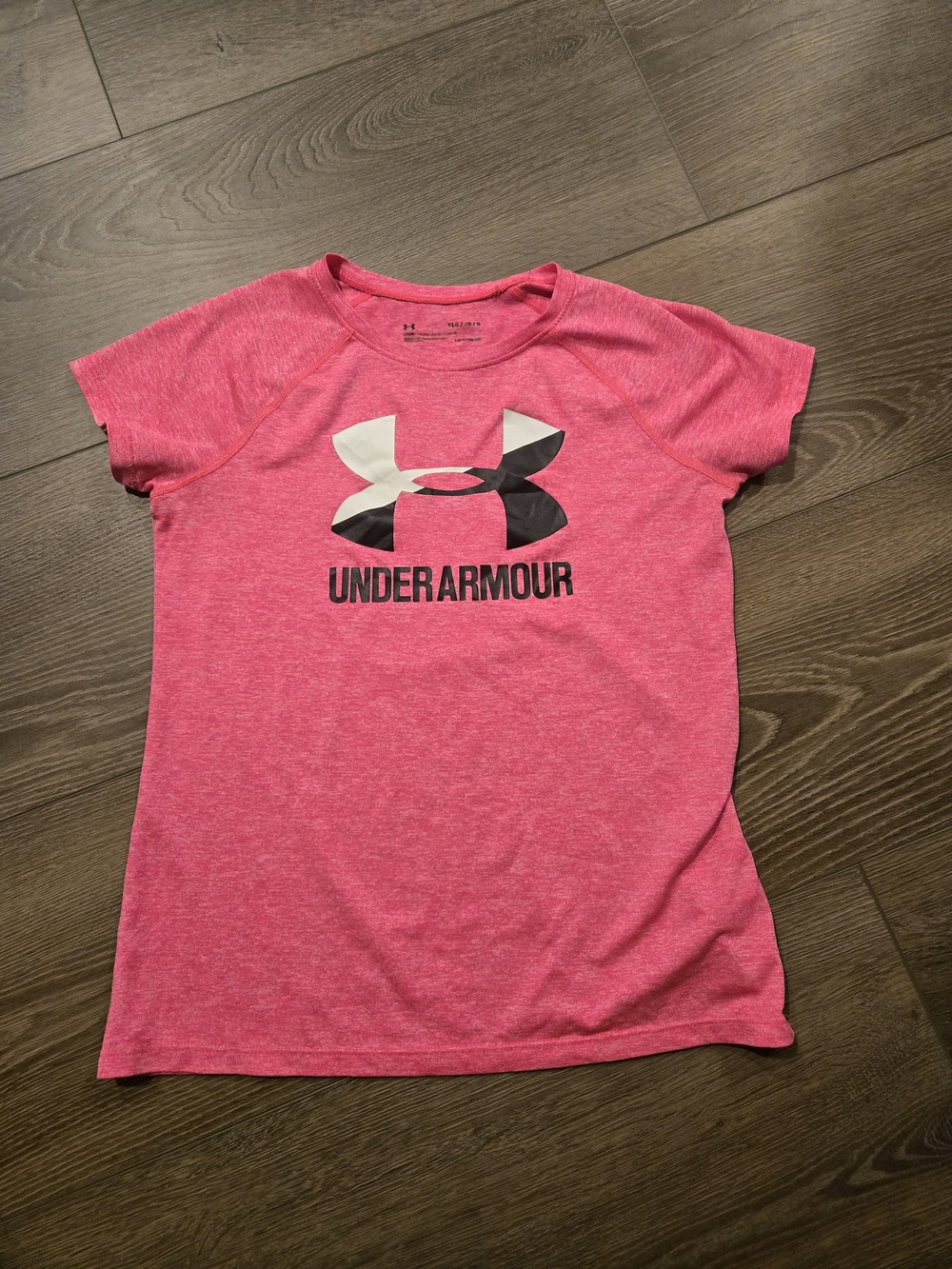Under Armour Girls Bright Pink Logo Short Sleeve Tee